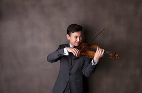 Daniel Lozakovich © Lev Efimov Deutsche Grammophon | © Daniel Lozakovich © Lev Efimov Deutsche Grammophon