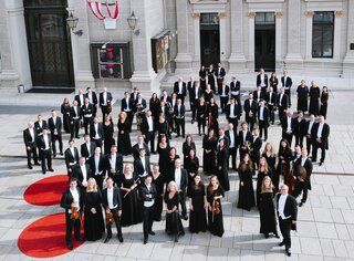 Tonkuenstler-Orchester Niederösterreich vor Musikverein_© Martina Siebenhandl_Querformat | © © Martina Siebenhandl